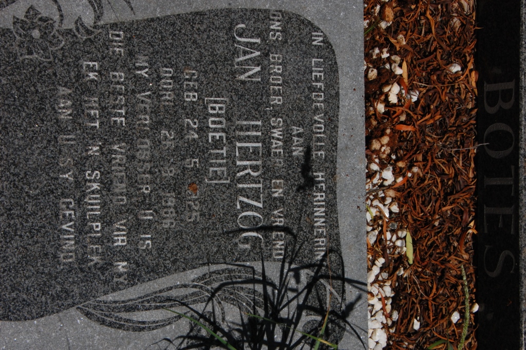 HERTZOG Jan 1925-1986