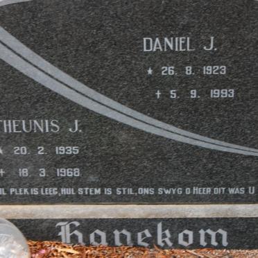 HANEKOM Daniel J. 1923-1993 :: HANEKOM Theunis J. 1935-1968