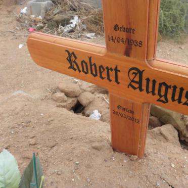 AUGUST Robert 1938-2012