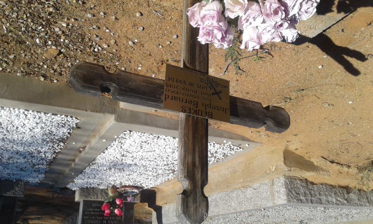 BEUKES Joseph Bernard 1950-2014