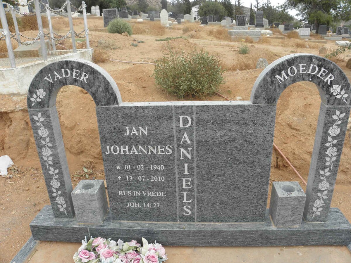 DANIELS Jan Johannes 1940-2010