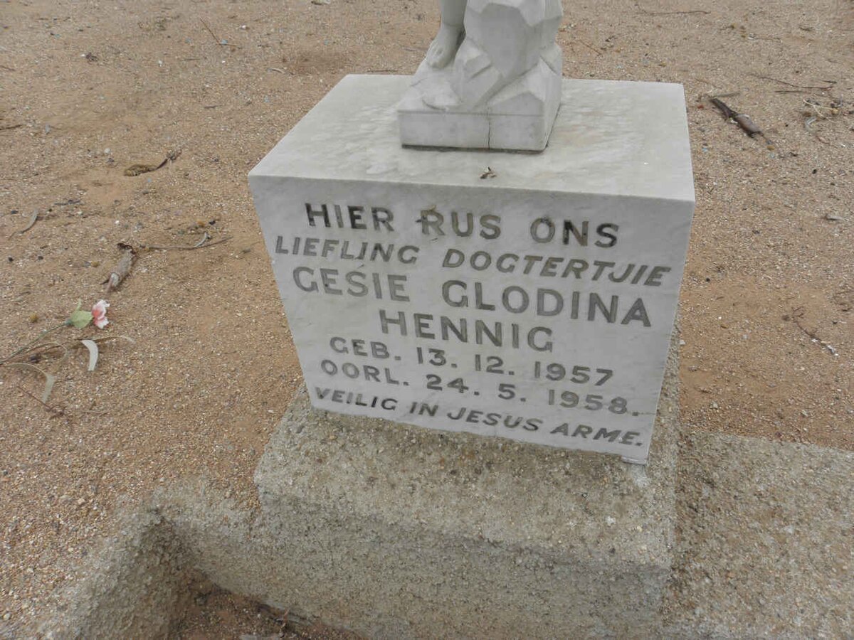 HENNIG Gesie Glodina 1957-1958
