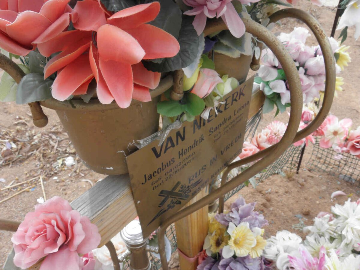 NIEKERK Jacobus Hendrik, van 1950-2009 &amp; Sandra Leona 