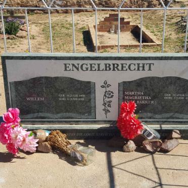 ENGELBRECHT Willem 1920-2008 &amp; Martha Magrietha BAKKER 1930-19??