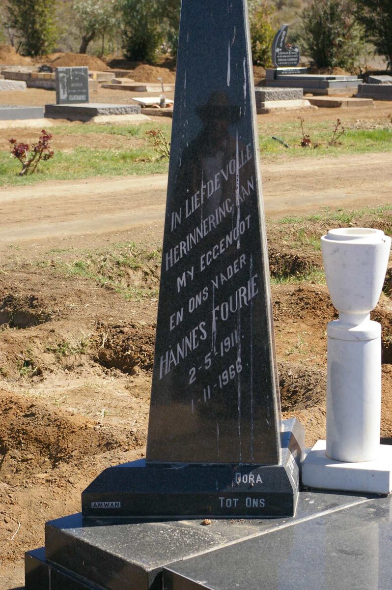 FOURIE Hannes 1911-1966 &amp; Dora 1913-1999