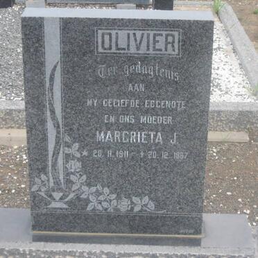 OLIVIER Ockert J.S. 1906-1979 &amp; Margrieta J. 1911-1987