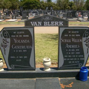 BLERK Schalk Willem Andries, van 1974-2004 &amp; Yolanda Gertruida 1975-