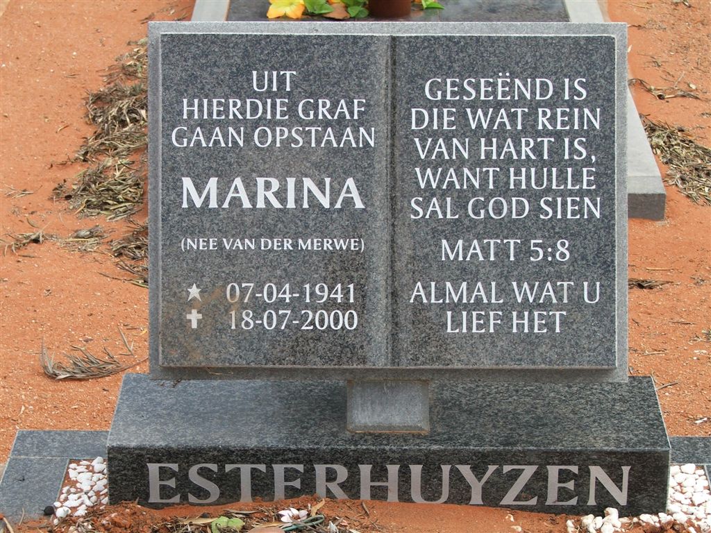 ESTERHUYZEN Marina nee VAN DER MERWE 1941-2000