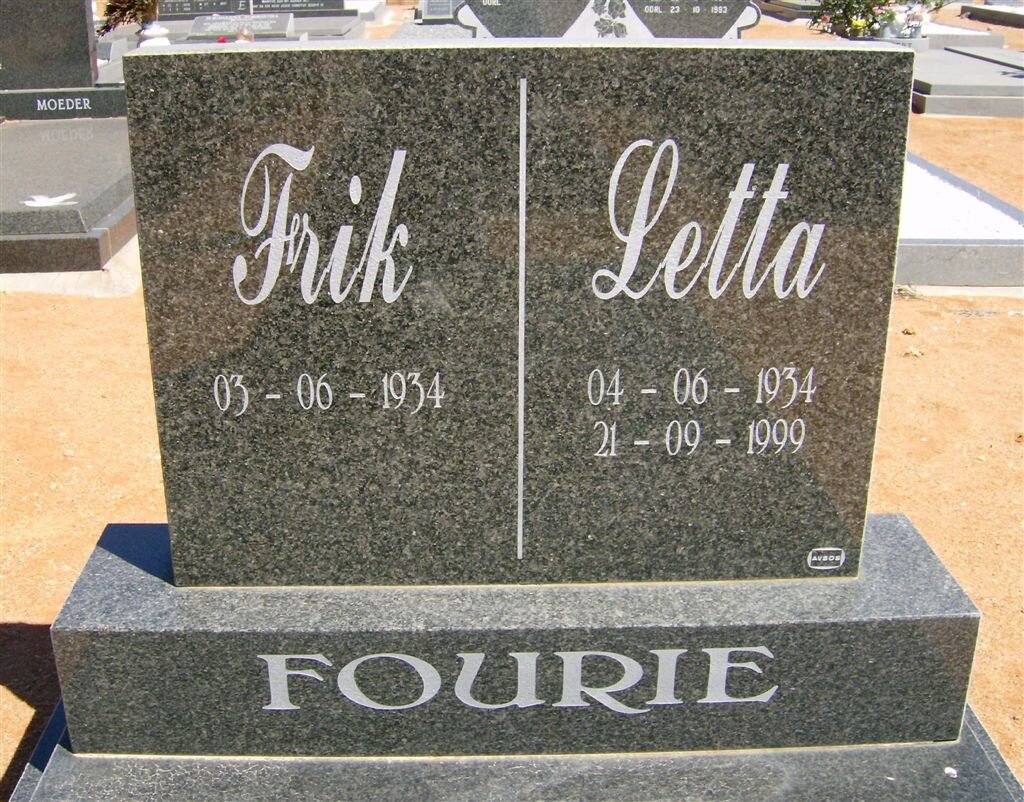 FOURIE Frik 1934- &amp; Letta 1934-1999