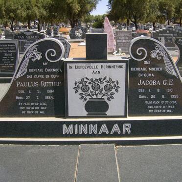 MINNAAR Paulus Retief 1904-1984 &amp; Jacoba G.E. 1910-1995