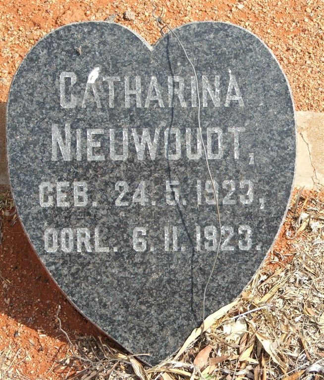 NIEUWOUDT Catharina 1923-1923