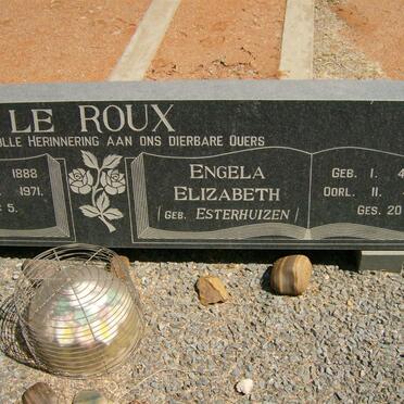ROUX Engela Elizabeth, le nee ESTERHUIZEN 1902-1959