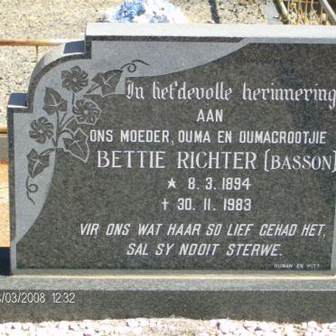 RICHTER Bettie nee BASSON 1894-1983