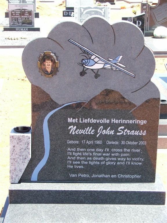 STRAUSS Neville Johan 1960-2003