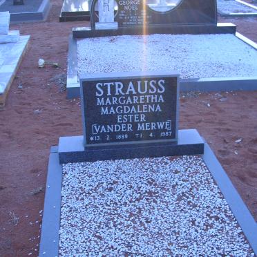 STRAUSS Margaretha Magdalena Ester, nee VAN DER MERWE 1899-1987