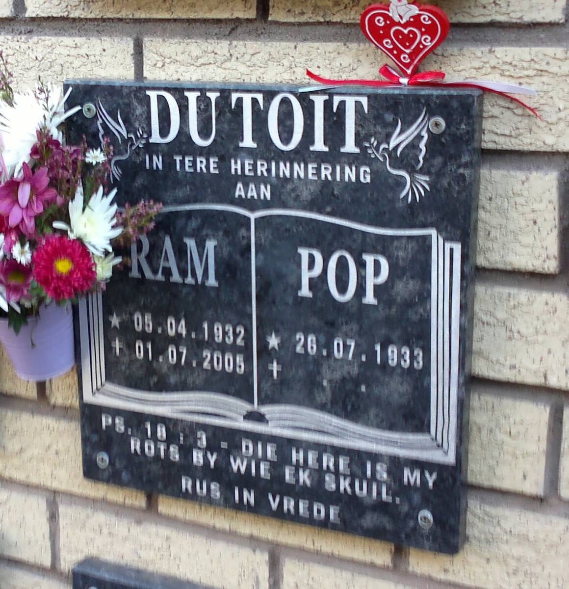 TOIT Ram, du 1932-2005 &amp; Pop 1933-