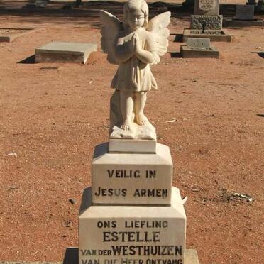 WESTHUIZEN Estelle, van der -1944