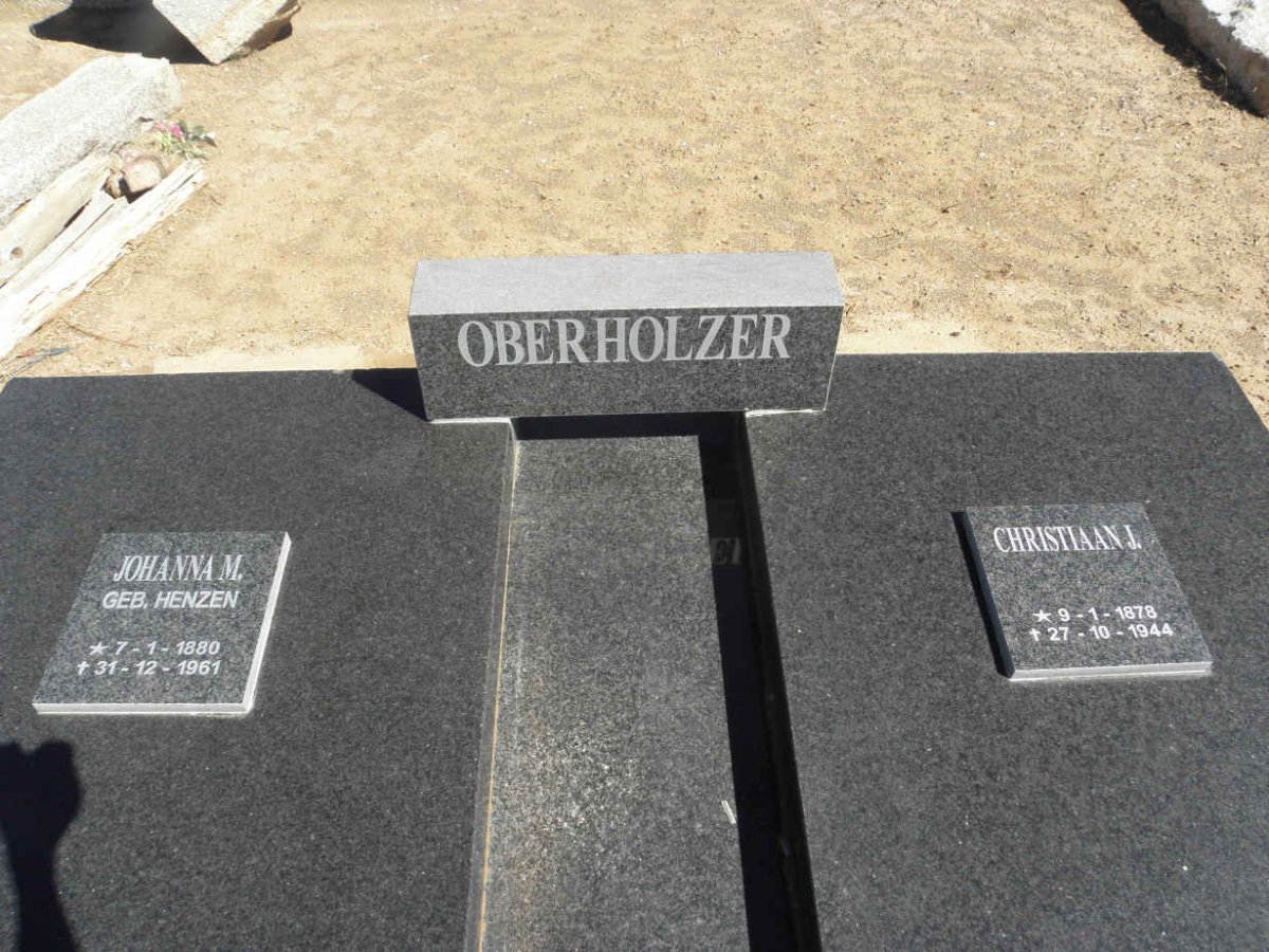 OBERHOLZER Christiaan J. 1878-1944 &amp; Johanna M. HENZEN 1880-1961