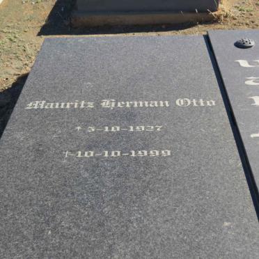 HEERDEN Mauritz Herman Otto, van 1927-1999 &amp; Christina Maria 1934-