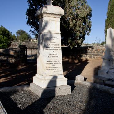 HEERDEN Gabriel W.A., van 1850-1934 &amp; Magdalena M. HUGO 1857-1930