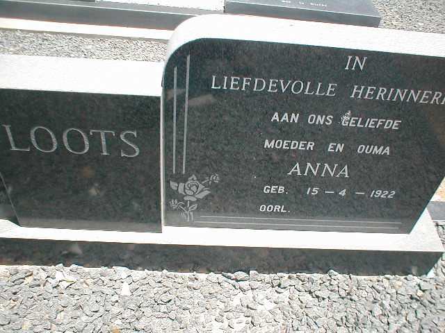 LOOTS Anna 1922-