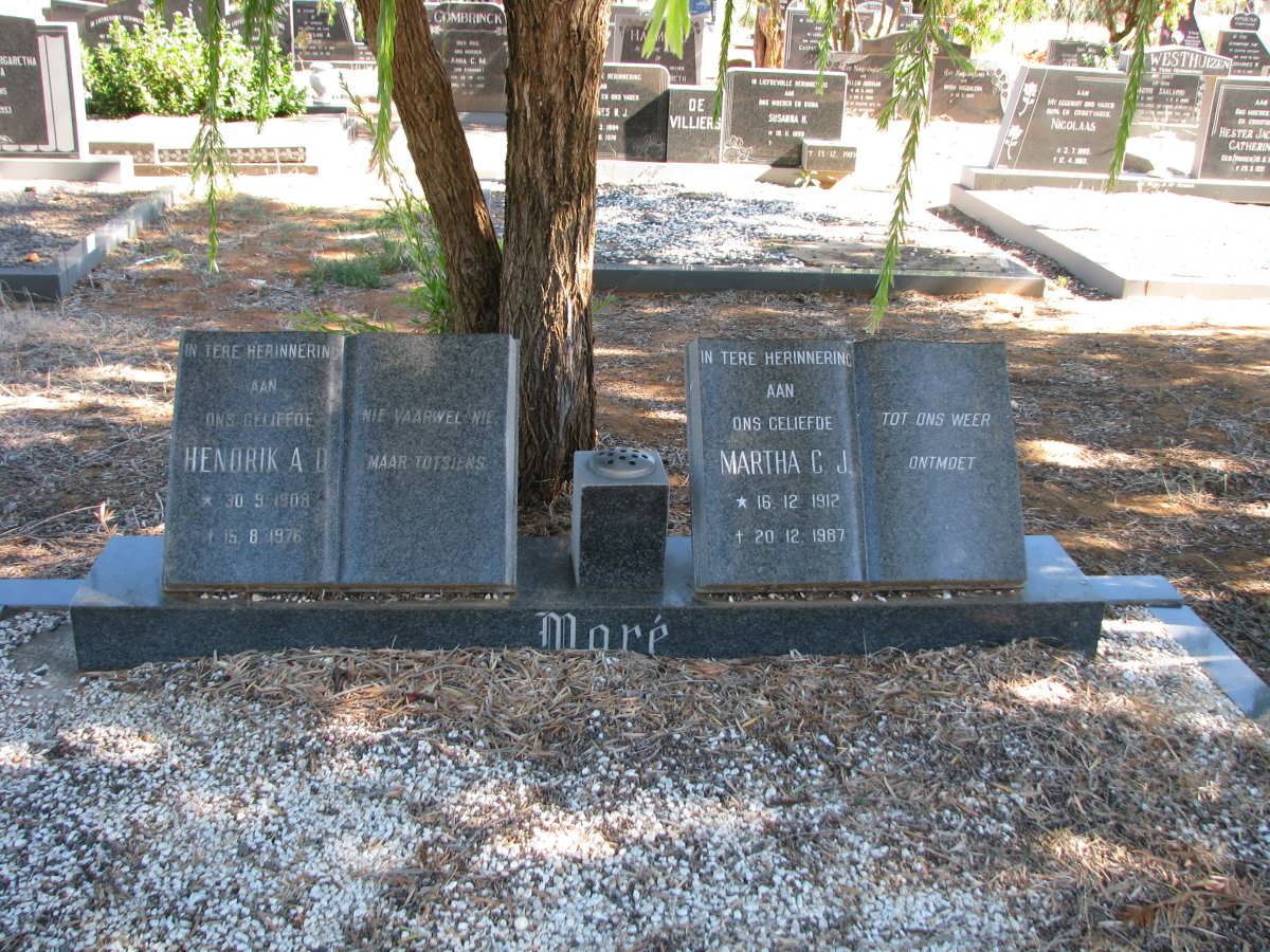 MORE Hendrik A.D. 1908-1976 &amp; Martha C.J. 1912-1987