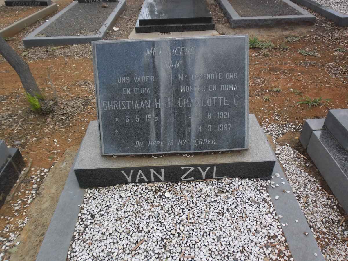 ZYL Christiaan H.J., van 1915- &amp; Charlotte G. 1921-1997