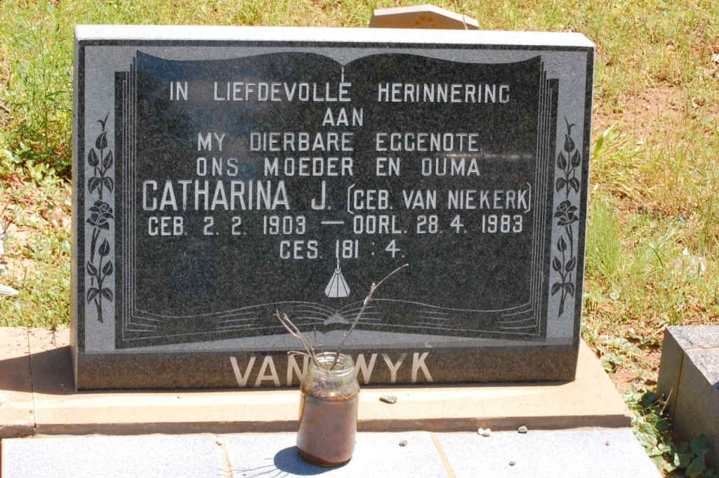 WYK Catharina J., van nee VAN NIEKERK 1903-1983