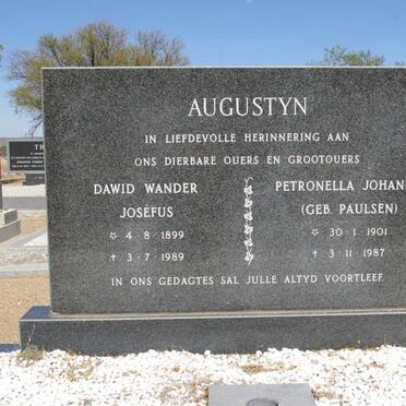 AUGUSTYN Dawid Wander Josefus 1899-1989 &amp; Petronella Johanna PAULSEN 1901-1987