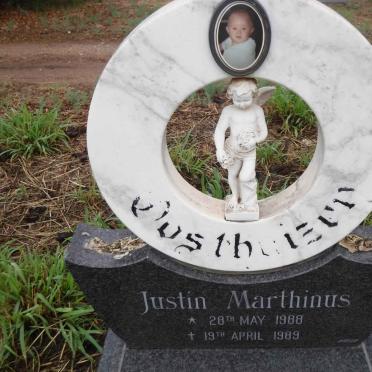 OOSTHUIZEN Justin Marthinus 1988-1989