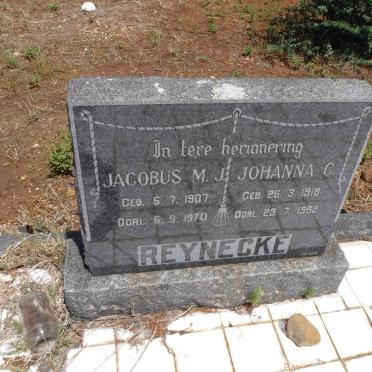 REYNECKE Jacobus M.J. 1907-1970 &amp; Johanna C. 1918-1962