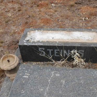 STEINES ?