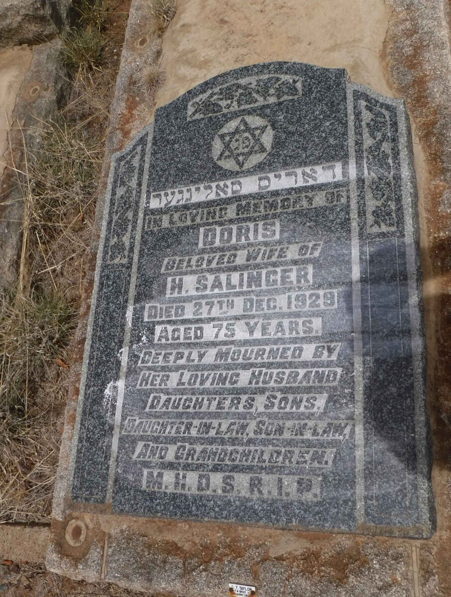 SALINGER Doris 1929-