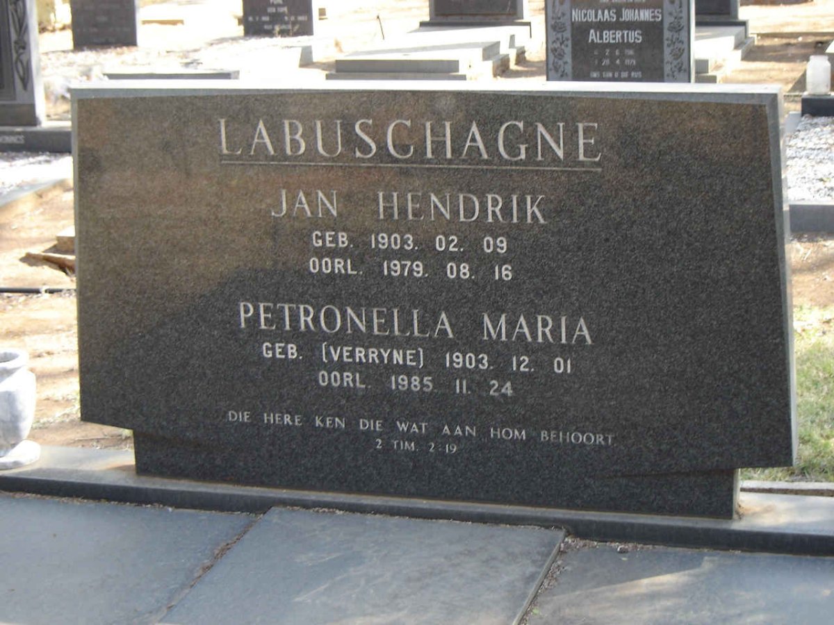 LABUSCHAGNE Jan Hendrik 1903-1979 & Petronella Maria VERRYNE 1903-1985