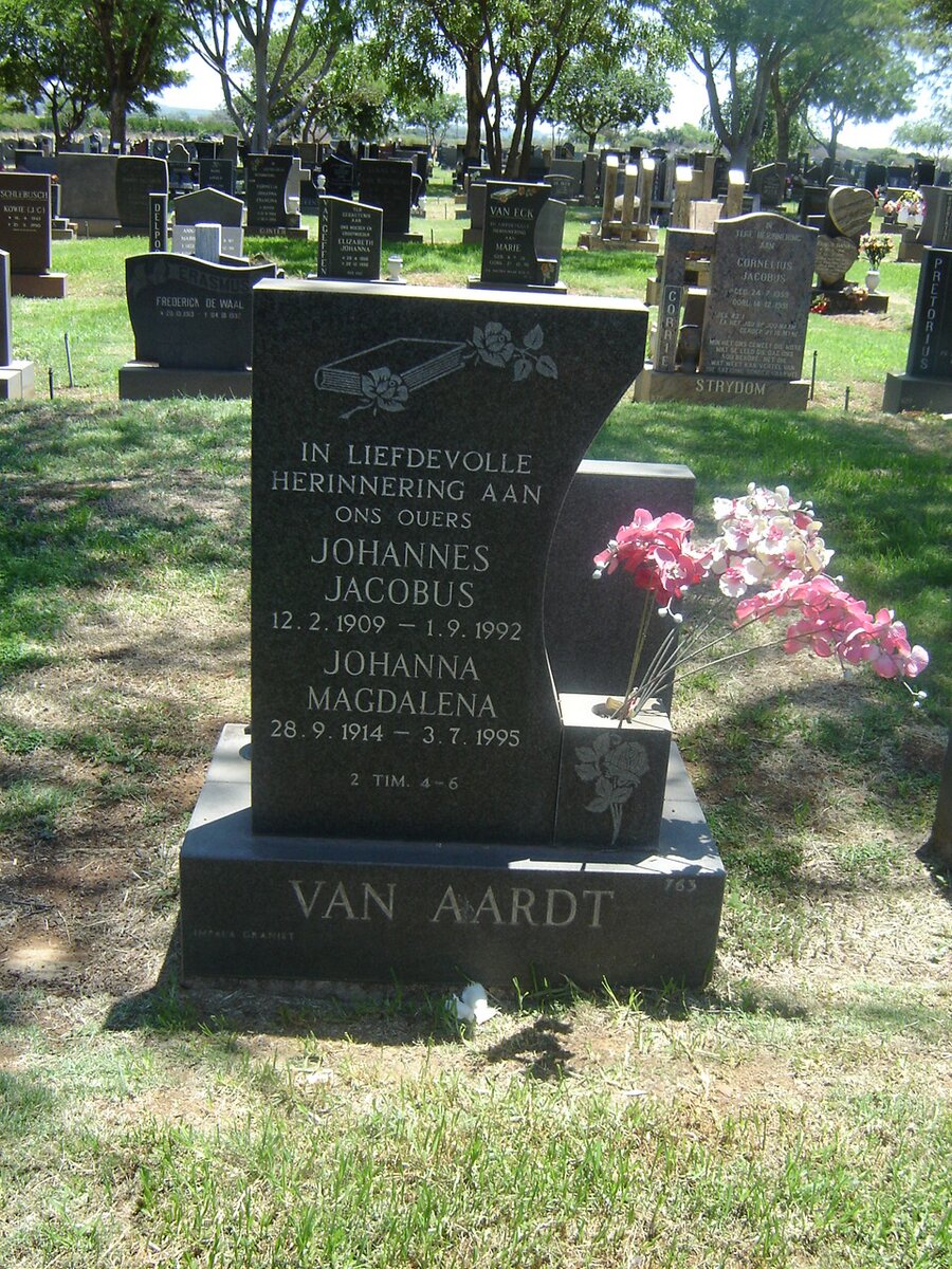 AARDT Johannes Jacobus, van 1909-1992 &amp; Johanna Magdalena 1914-1995