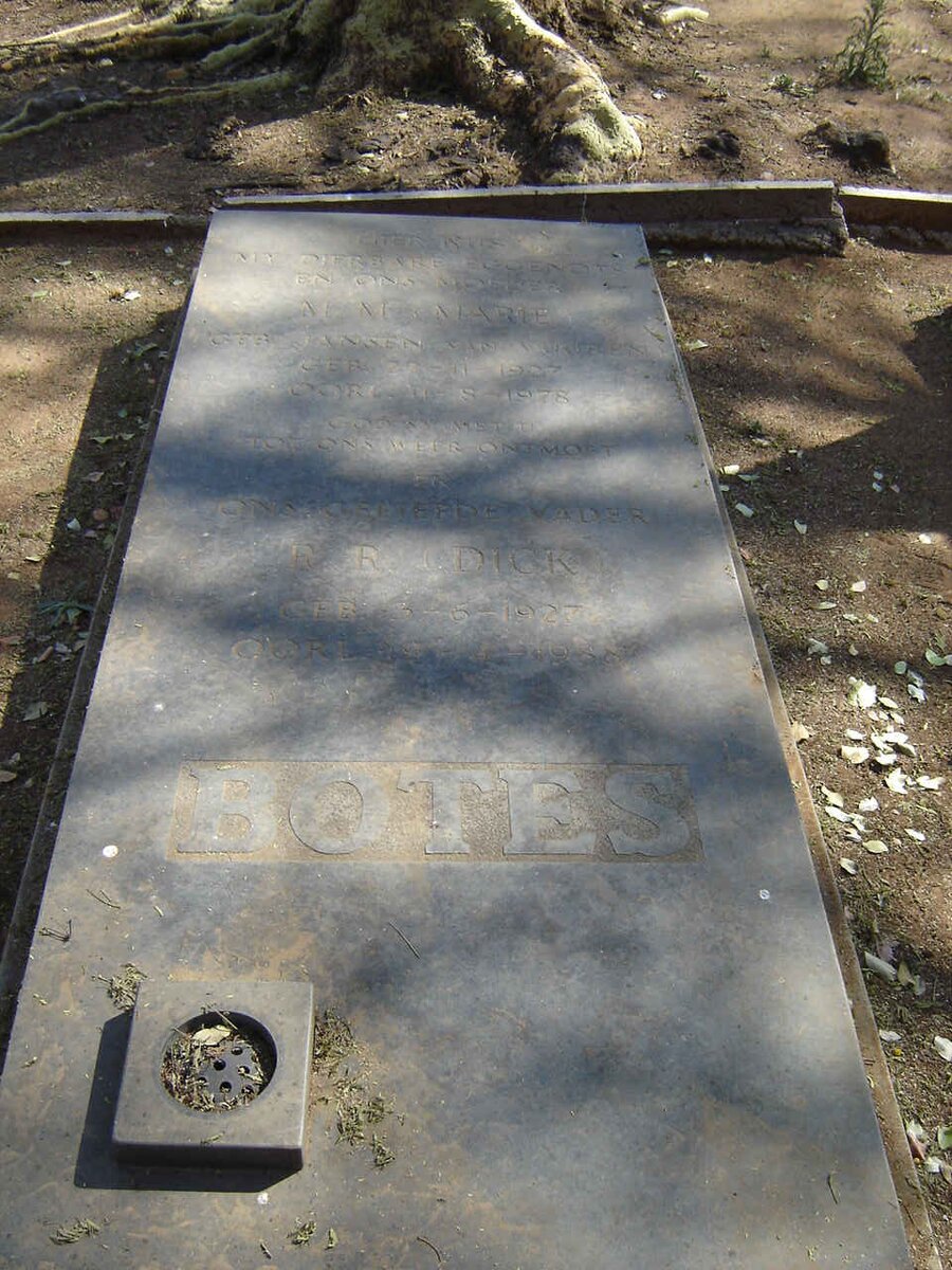 BOTES R.R. 1907-1988 & Maria M.M. JANSEN -1978