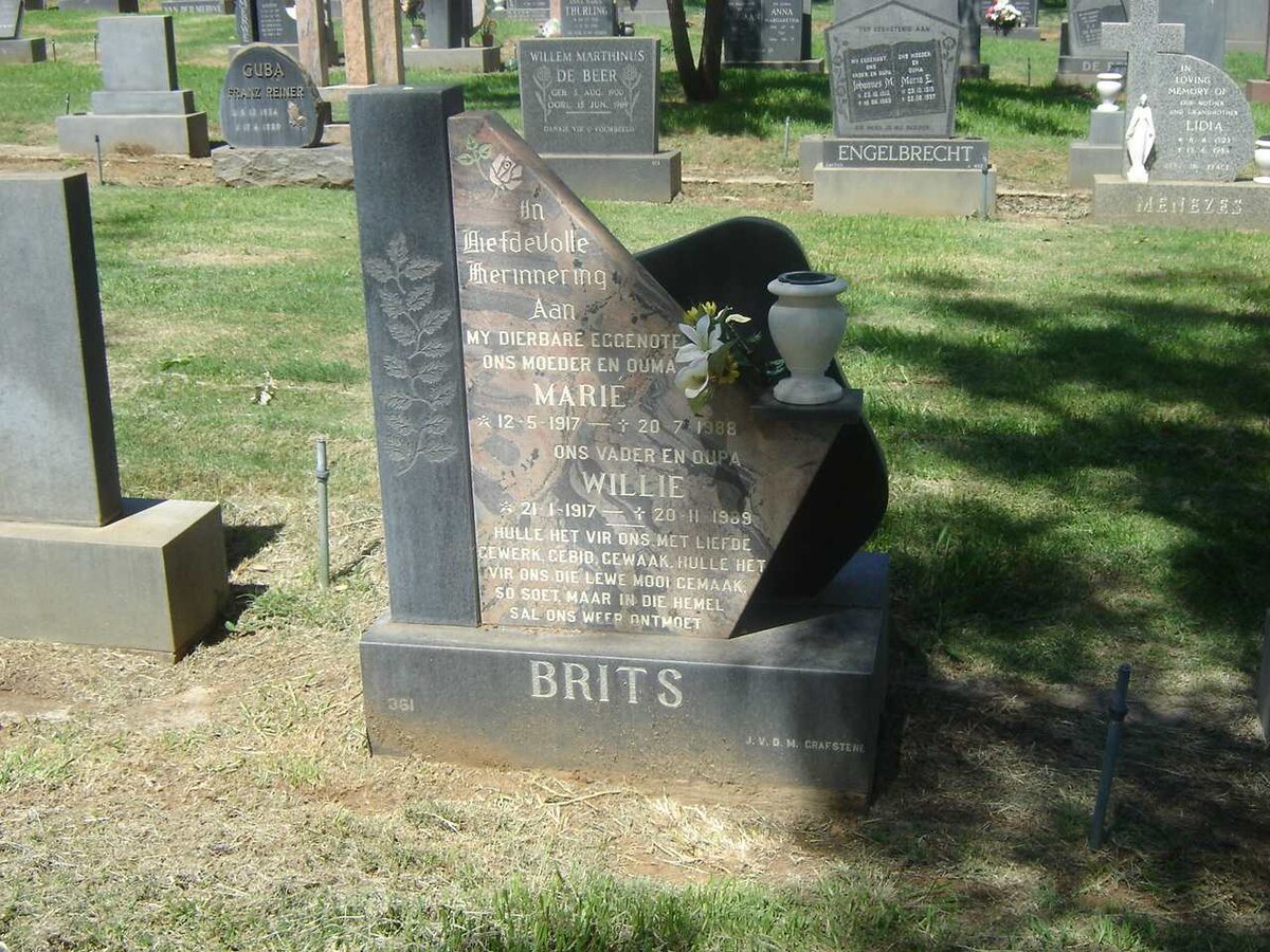 BRITS Willie 1917-1989 &amp; Marie 1917-1988