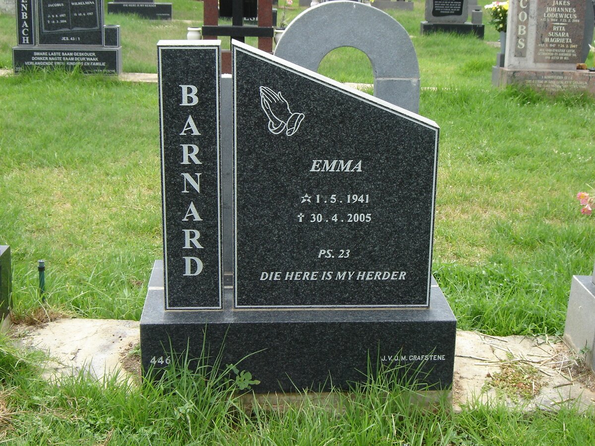 BARNARD Emma 1941-2005