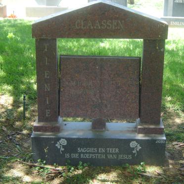 CLAASSEN Tienie 1951-1995