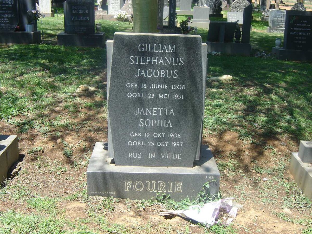 FOURIE Gilliam Stephanus Jacobus 1908-1991 &amp; Janetta Sophia 1908-1997