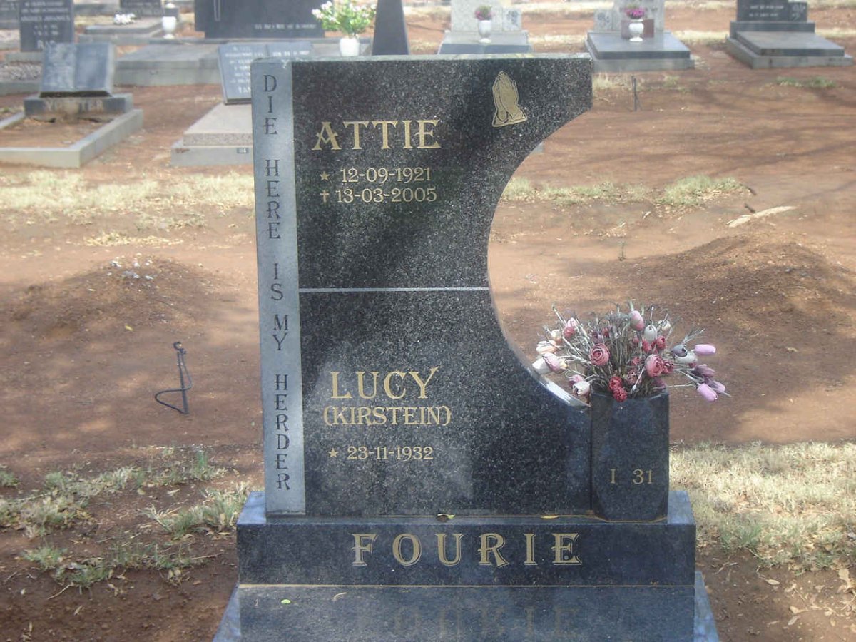 FOURIE Attie 1921-2005 & Lucy KIRSTEIN 1932-