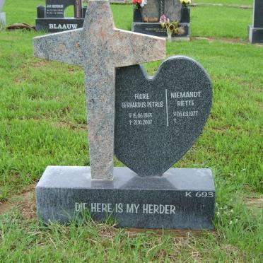 FOURIE Gerhardus Petrus 1965-2007 :: NIEMANDT Riette 1977-