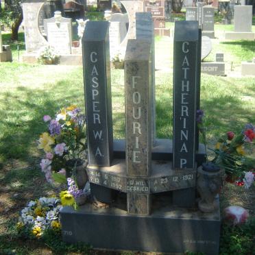 FOURIE Casper W. 1917-1992 &amp; Catherina P. 1921-