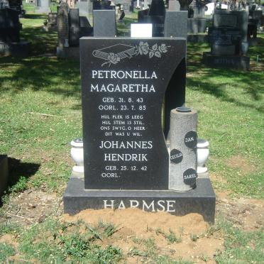 HARMSE Johannes Hendrik 1942- &amp; Petronella Magaretha 1943-1985