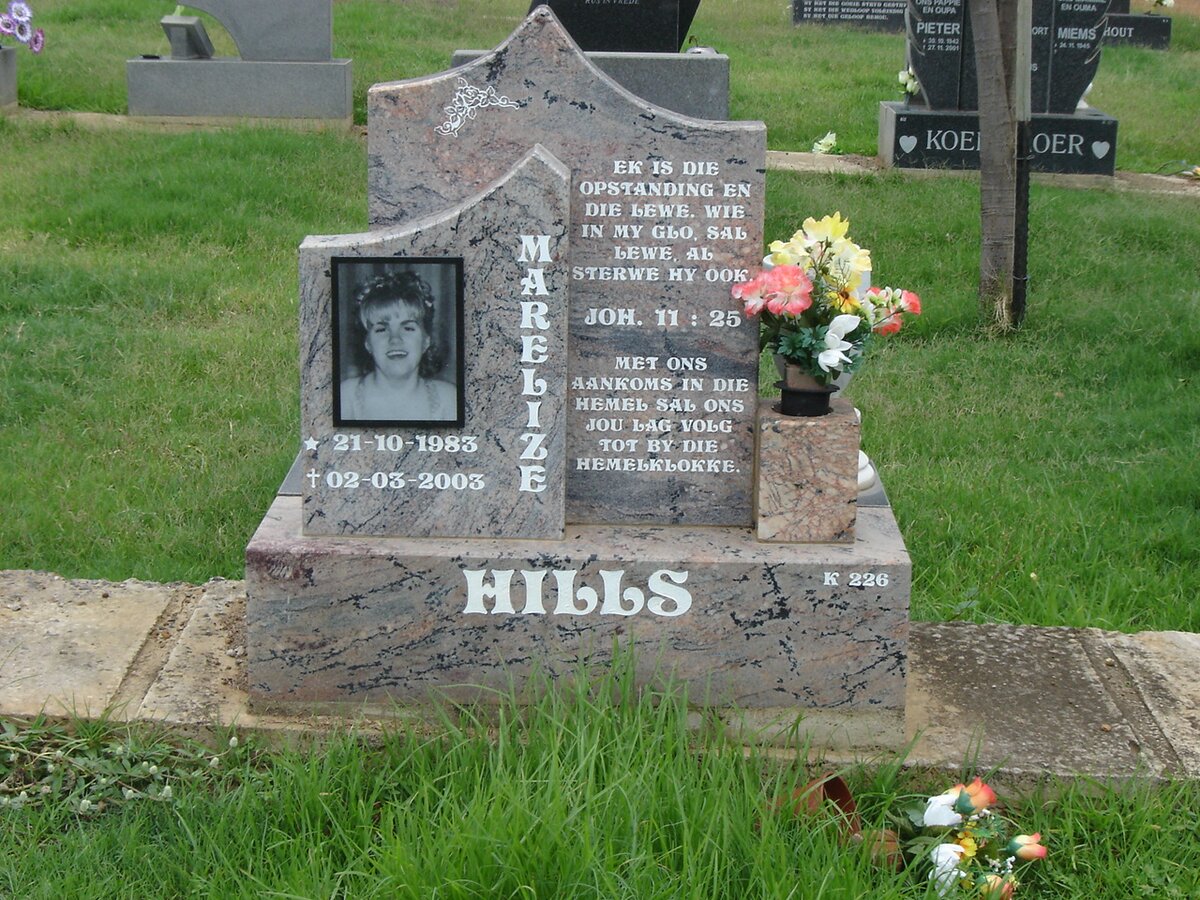 HILLS Marelize 1983-2003