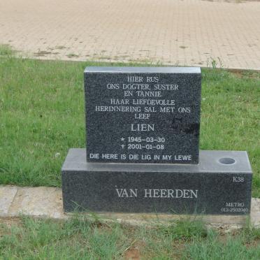 HEERDEN Lien, van 1945-2001