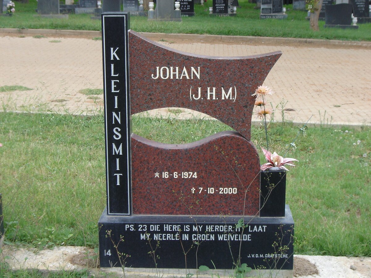 KLEINSMIT J.H.M. 1974-2000