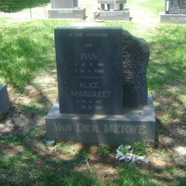 MERWE Ivan, van der 1911-2000 &amp; Alice Margaret 1910-1992