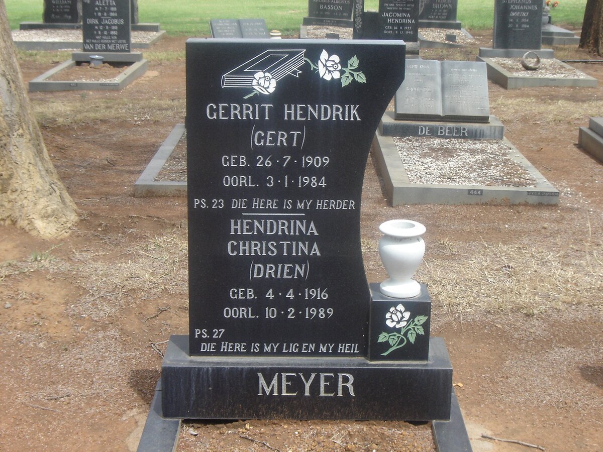 MEYER Gerrit Hendrik 1906-1984 &amp; Hendrina Christina 1916-1989