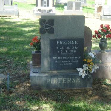 PIETERSE Freddie 1966-1988